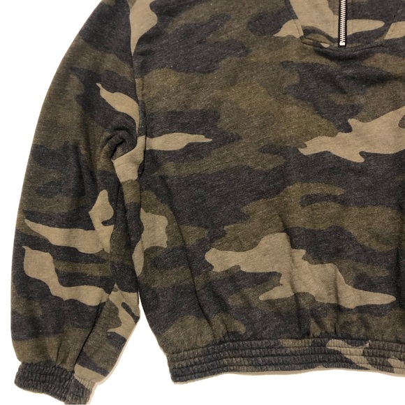 PINK by VS Camo Cropped Quarter Zip Sweatshirt Womens Size XS - Picture 2 of 12